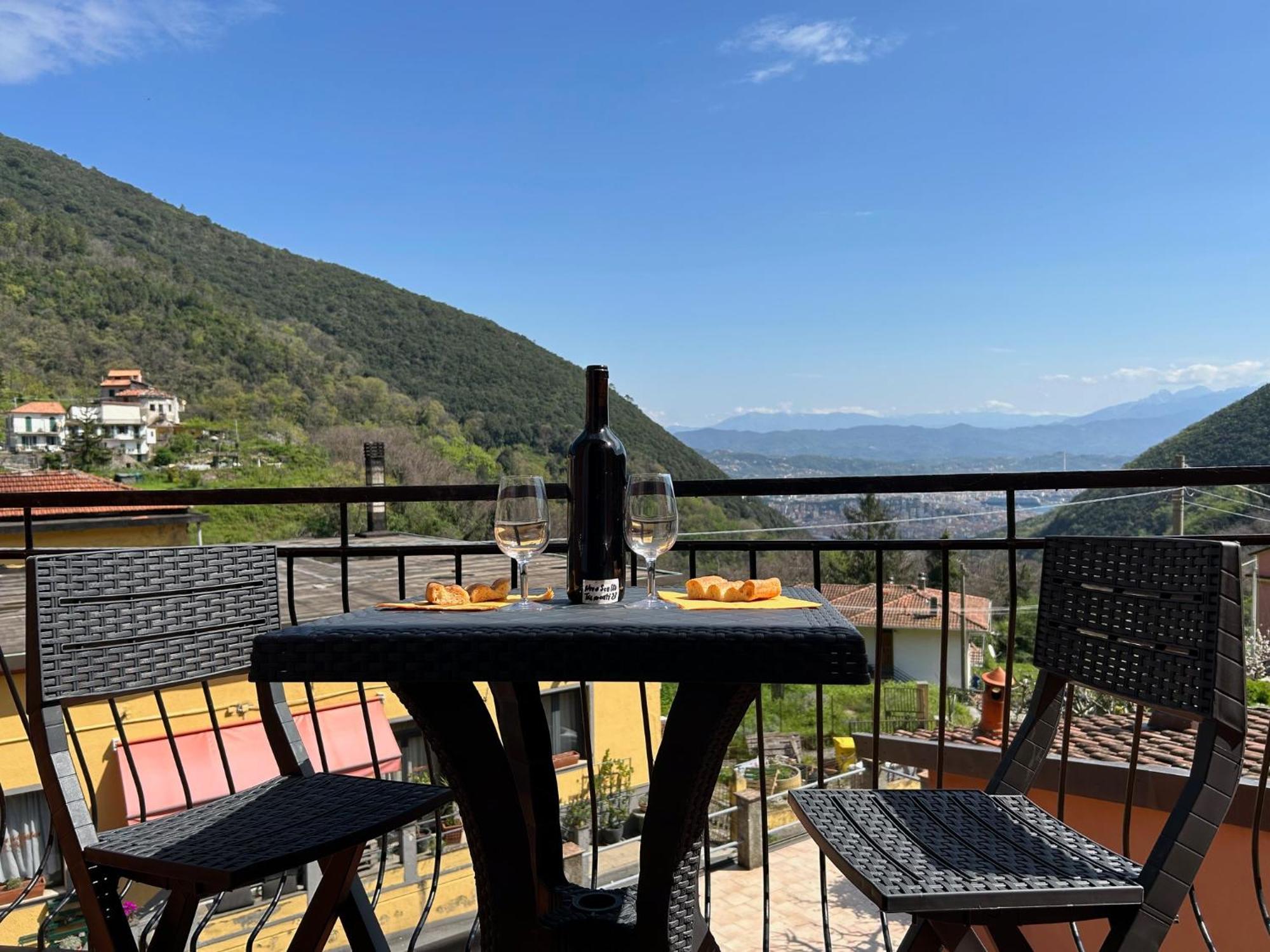 Ca De Igiu-Biassa-Cinque Terre Apartment Bagian luar foto