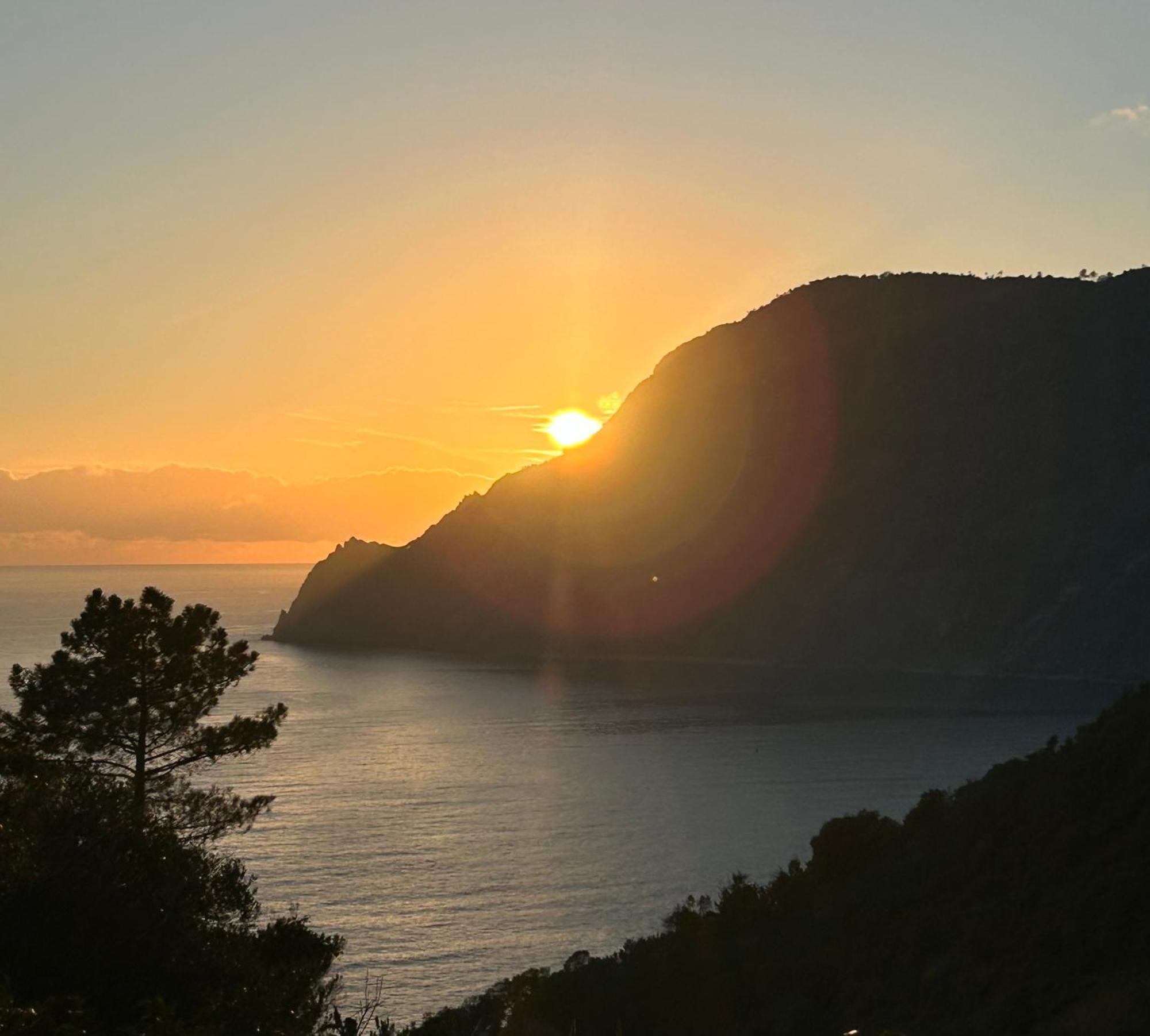 Ca De Igiu-Biassa-Cinque Terre Apartment Bagian luar foto
